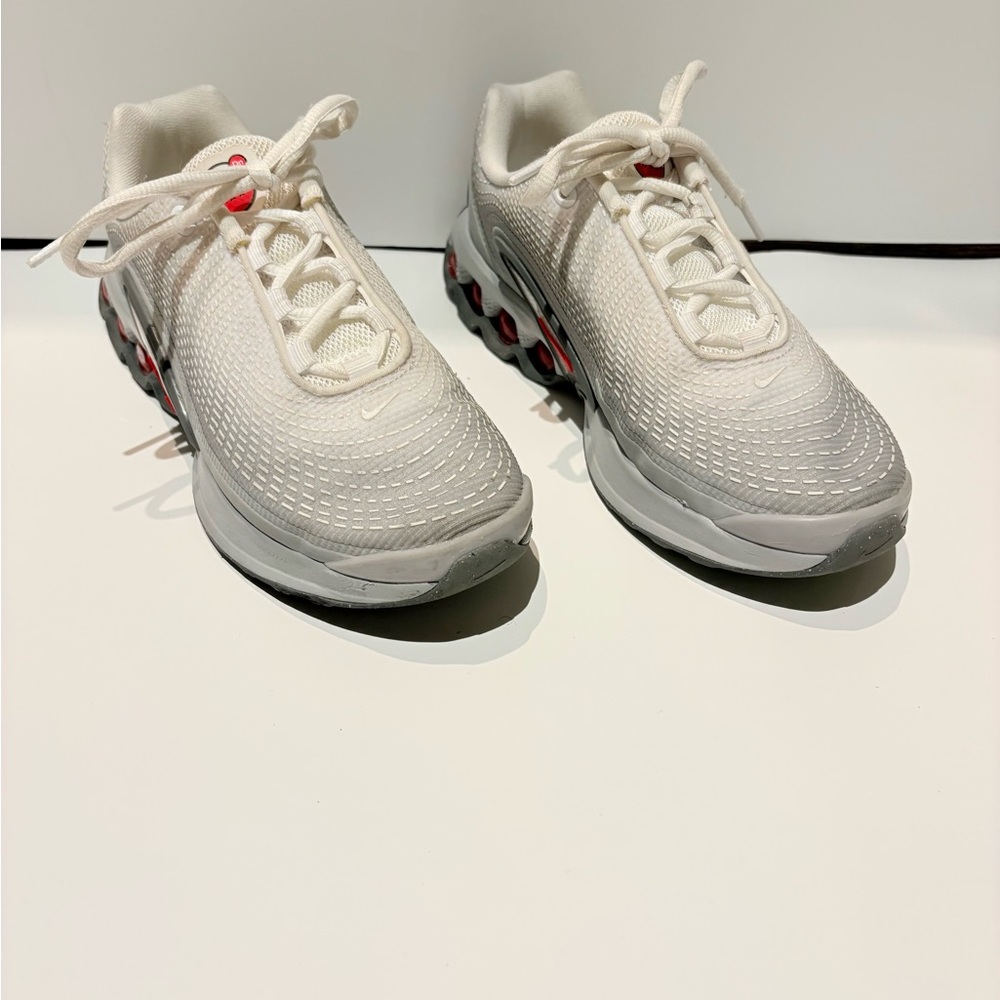 Big Kid's Nike Air Max DN SE Lt Smoke Grey/University Red